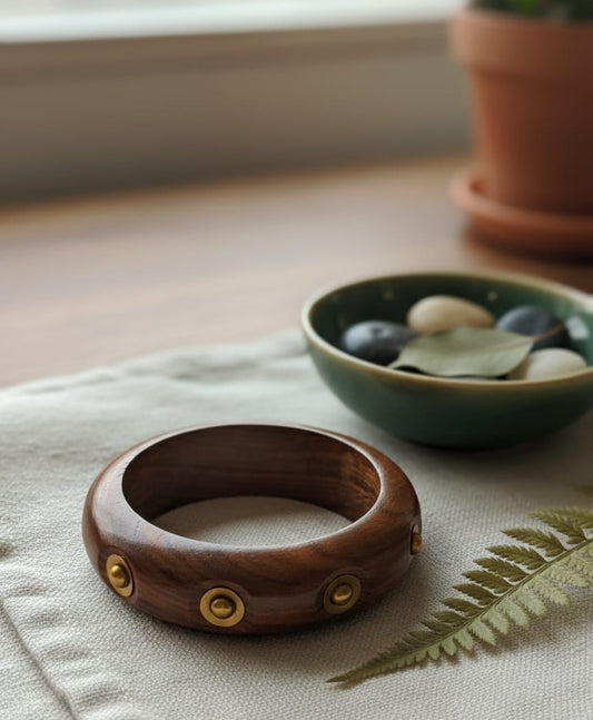 Wooden round shaped bangle